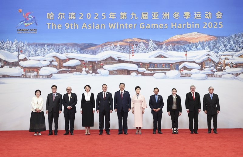 习近平和彭丽媛1.jpg
