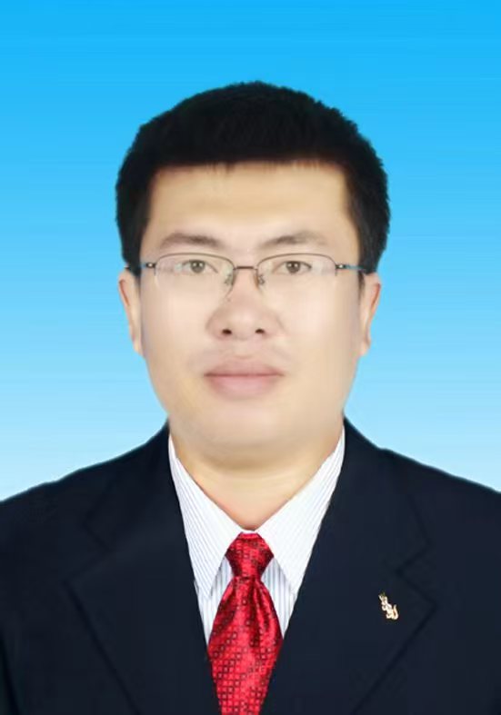 杨宝田.jpg